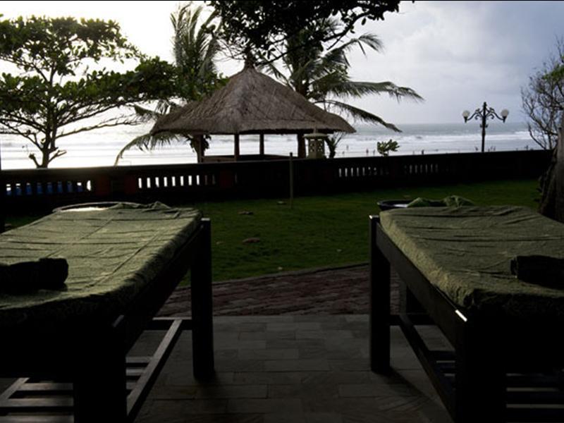 Hotel Puri Saron 4*
